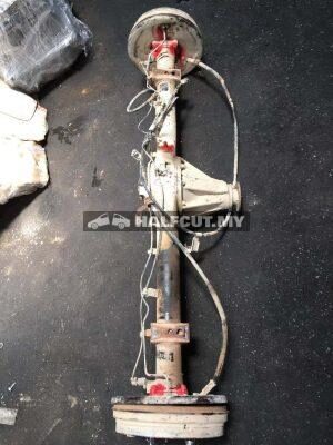 TOYOTA HILUX KUN26 REAR AXLE