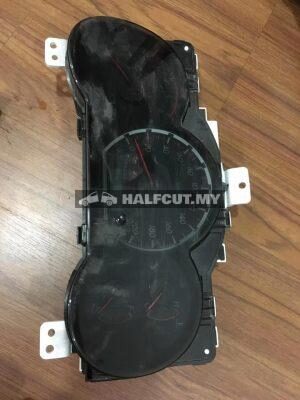 TOYOTA HILUX KUN26 3.0CC METER