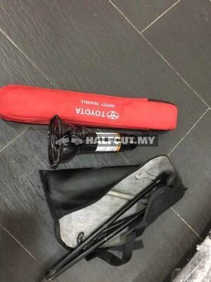TOYOTA HILUX TAYAR JACK SET