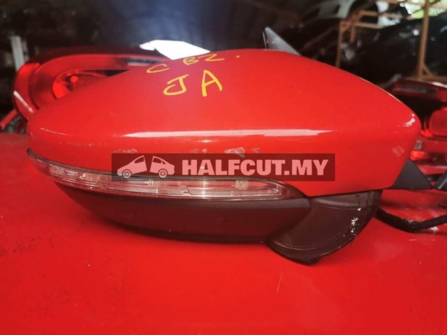 VOLKSWAGEN BEETLE MK6 2012Y HALFCUT