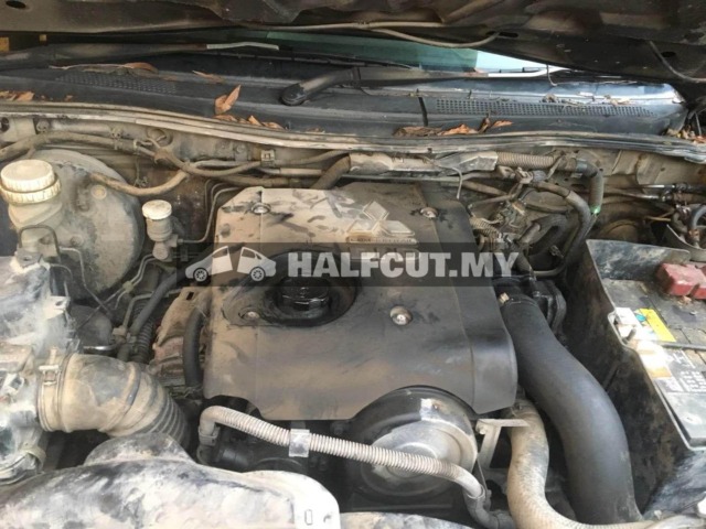 MITSUBISHI TRITON 4D56U MANUAL 4WD SINGLE CAP FRONT AND REAR HALFCUT HALF CUT SEAT ENGINE GEARBOX BUMPER