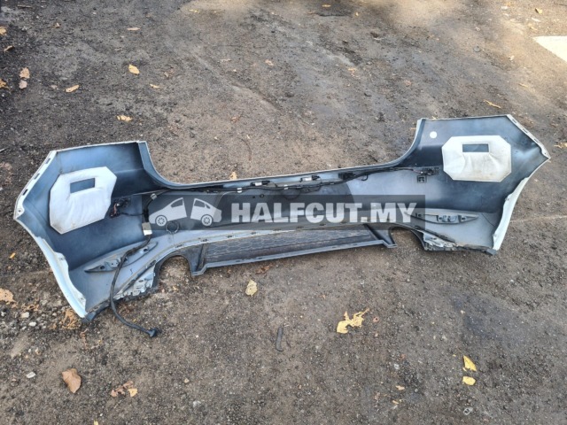 VOLKSWAGEN VW MK7 GTI REAR BUMPER