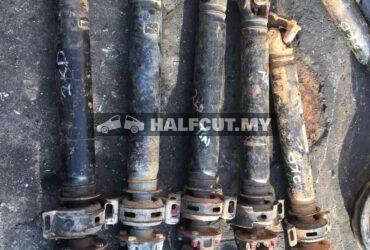TOYOTA HILUX KUN26 LONG SHAFT AUTO
