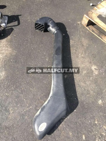 NISSAN NAVARA D40 1SET