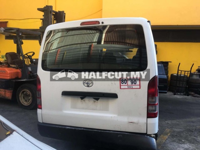 TOYOTA HIACE KDH200 2KD MANUAL FRONT AND REAR HALFCUT HALF CUT