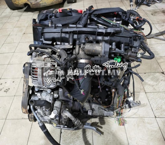 AUDI A4 B8 1.8 CDH ENGINE COMPLETE NGB