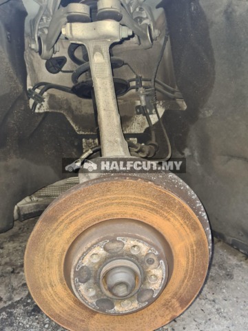 AUDI A5 2.0 TURBO CKD HALFCUT HALF CUT