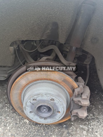MERCEDES BENZ W204 C200 REAR COMPLETE HALFCUT HALF CUT