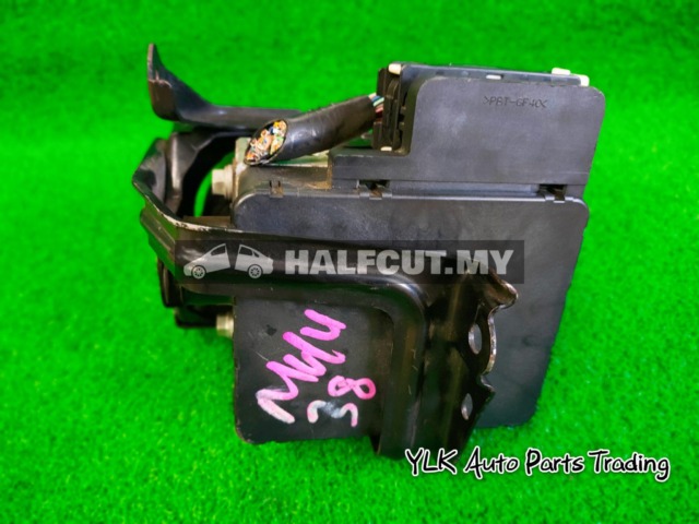 LEXUS RX400H ABS PUMP