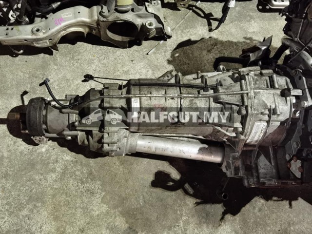 AUDI Q8 TOUREG 2018 3.0 PETROL DIRECT INJECTION TURBO 1SET