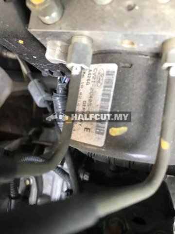FORD FIESTA 1.6CC CV21 ABS PUMP TSJA ENGINE KOSONG