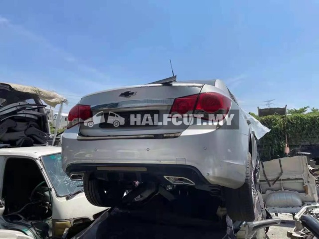 CHEVROLET CRUZE 1.8 FRT HALFCUT HALF CUT