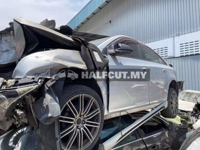 CHEVROLET CRUZE 1.8 FRT HALFCUT HALF CUT