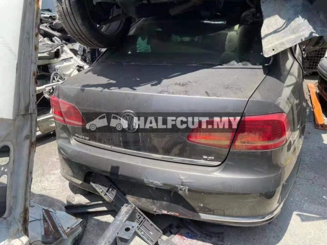 WV PASSAT (CDA) FRONT CUT