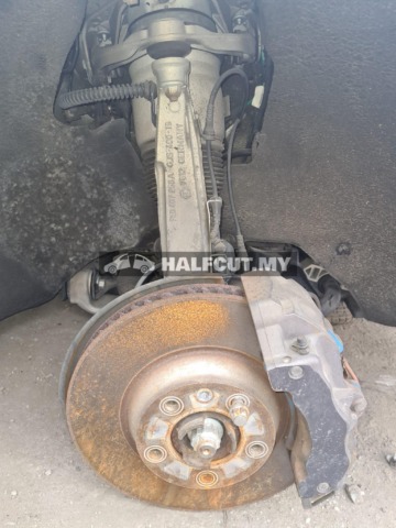 AUDI Q7 V8 4.2 CKD HALFCUT HALF CUT