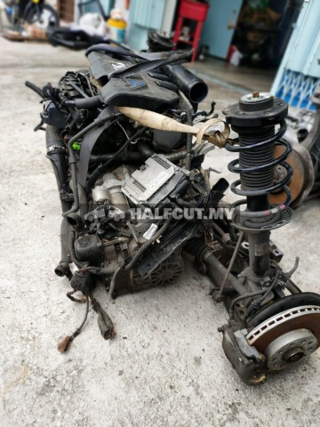 AUDI A3 VW PASSAT B7 CDAA 1.8T ENGINE GEARBOX SET