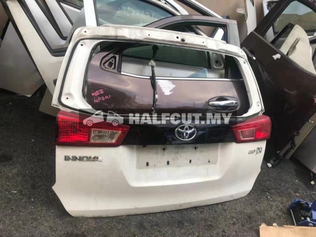 TOYOTA INNOVA REAR BONNET