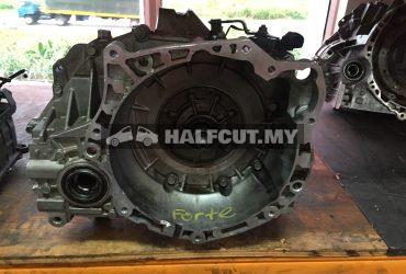 KIA FORTE 6 SPEED AUTO GEARBOX GEAR BOX