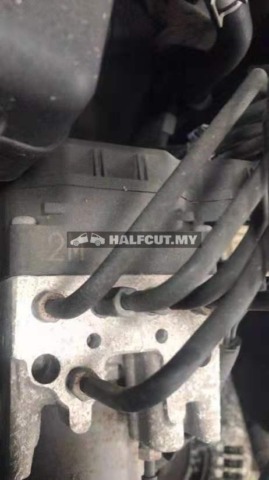 TOYOTA HARRIER ACU30 3.0CC 1MZ FRONT HALFCUT HALF CUT