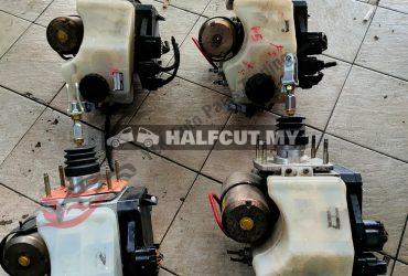 TOYOTA LAND CRUISER UZJ100 ABS PUMP