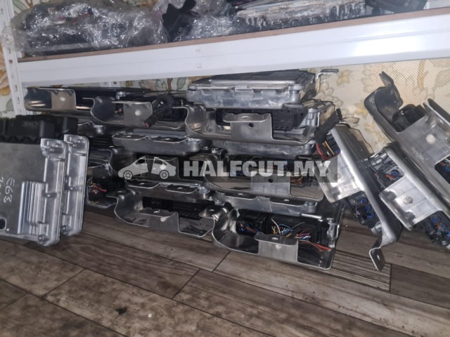 BMW E60 STEERING ECU