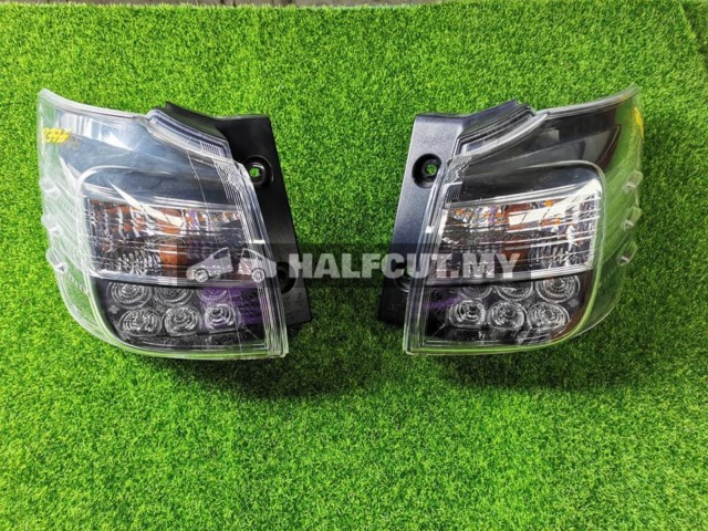TOYOTA WISH ZGE20 2ZR FACELIFT CKD HALFCUT HALF CUT