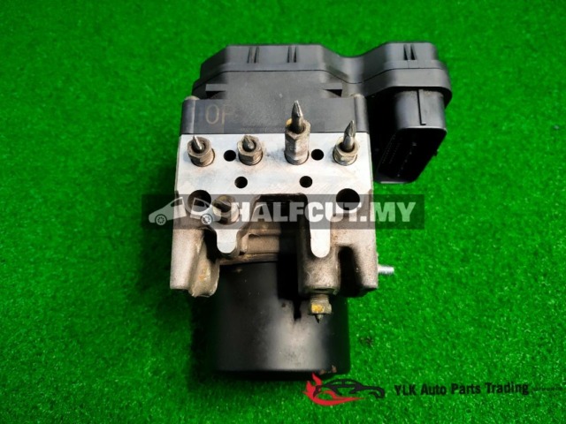 TOYOTA CAMRY ACV40 OP ABS PUMP