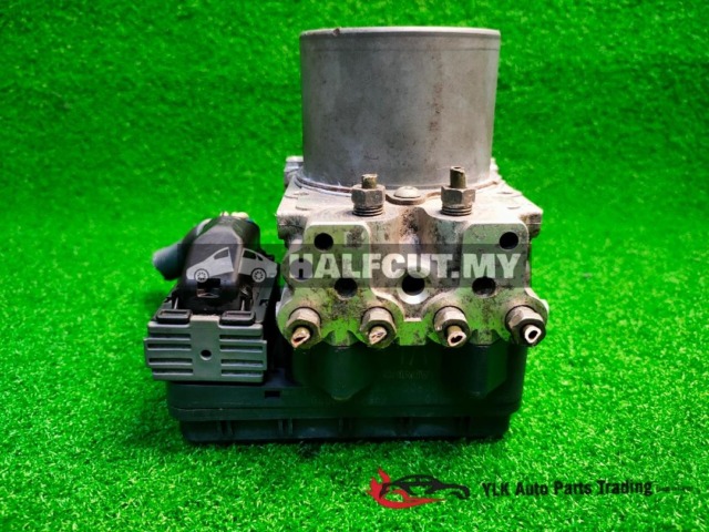 TOYOTA WISH ZGE20 VL ABS PUMP