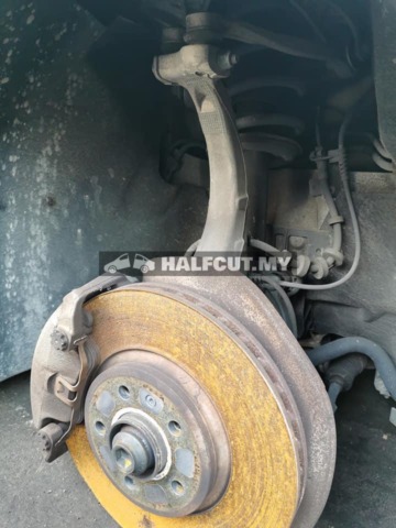 AUDI A4 B8 2.0 QUATTRO CKD HALFCUT HALF CUT
