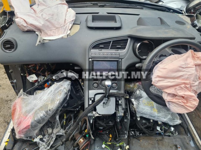 PEUGEOT 5008 1.6 TURBO CKD ENGINE 1.6 TURBO GEARBOX 6SPEED HALFCUT HALF CUT