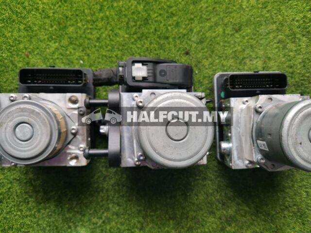 MERCEDES BENZ W213 ABS PUMP