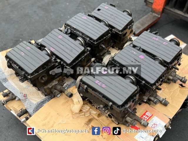 Daihatsu Viva EF Twin Cam Engine Cylinder Head