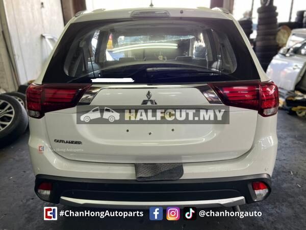 MITSUBISHI OUTLANDER 2016 REAR CUT HALFCUT HALF CUT