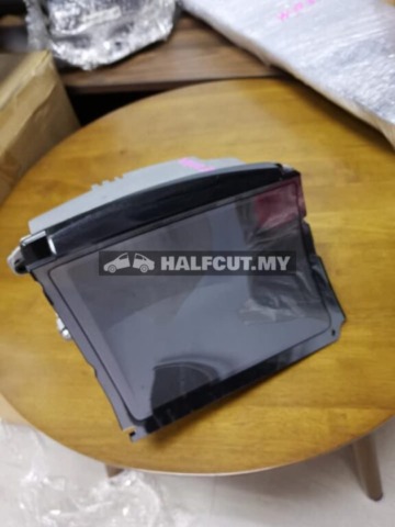 MERCEDES BENZ E CLASS W238 HEAD UP DISPLAY A2389002400