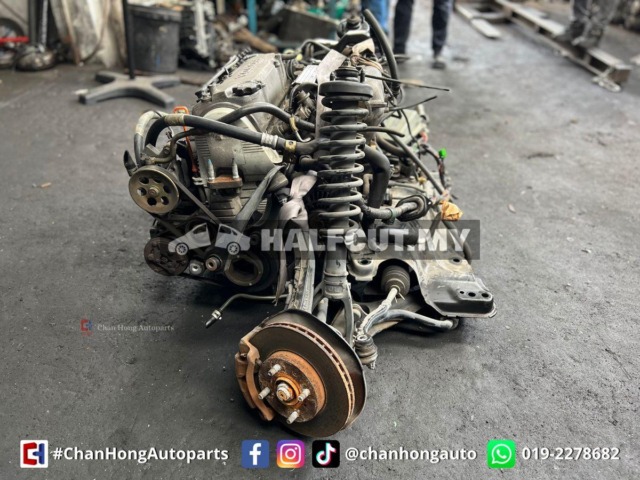 Honda SO3 D15B Single Cam VTEC Engine