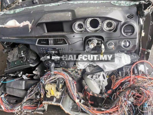 MERCEDES BENZ C-CLASS C200 FACELIFT CKD READY STOCK ????????? ENGINE 271820 GEARBOX 722997 ABS PUMP 4000 HALFCUT HALF CUT