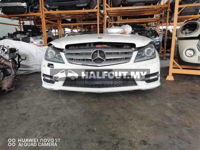 MERCEDES BENZ C CLASS W204CGI 1.8 TURBO HALFCUT HALF CUT