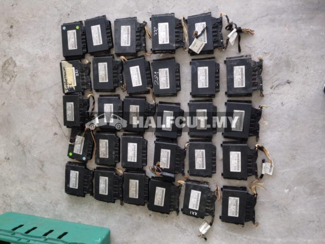 MERCEDES BENZ S CLASS W221 PTS PARKING MODULE