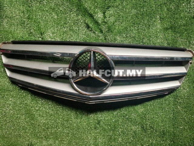 MERCEDES BENZ W204 GRILL ?⚠️