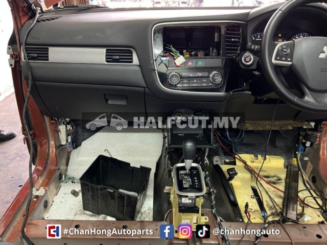 MITSUBISHI MIVEC OUTLANDER 2.0 CVT GF7W 4J11 ENGINE PETROL [TYPE: STATION WAGON] HALFCUT HALF CUT