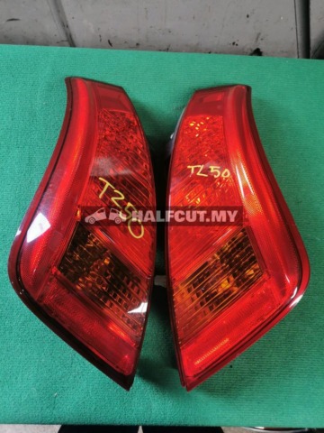NISSAN MURANO Z50 TAILLAMP TAILLIGHT TAIL REAR LAMP LIGHT