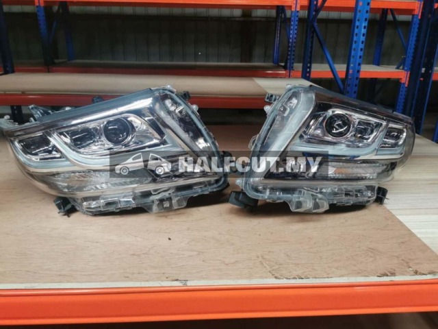 TOYOTA ALPHARD VELLFIREAGH 30 HEADLAMP HEADLIGHT HEAD LAMP LIGHT