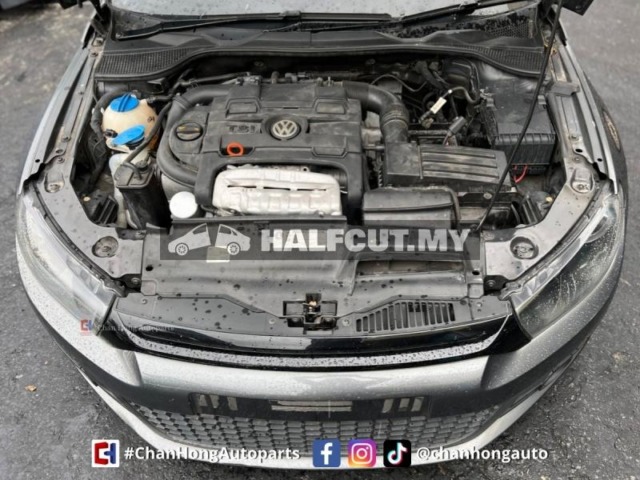 VOLKSWAGEN SCIROCCO 1.4 TURBO HALFCUT HALF CUT