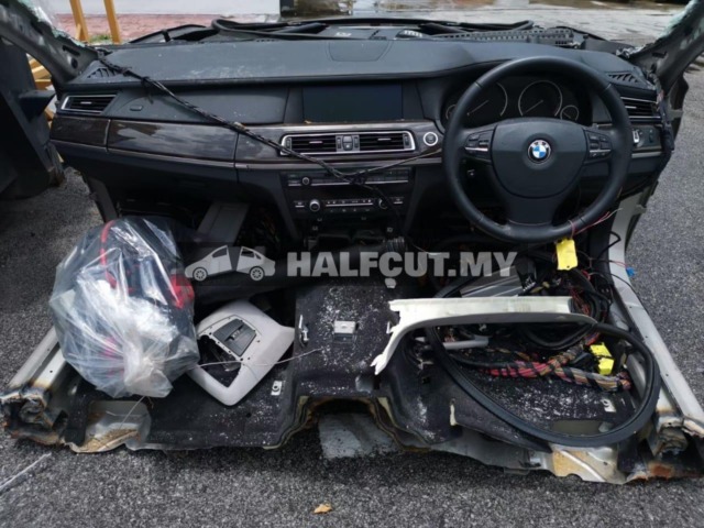 BMW 7 SERIES F02 730I N52 CKD DOOR SET EXHAUST LONG SHAFT SEAT SET SPORT RIM SET READY STOCK HALFCUT HALF CUT