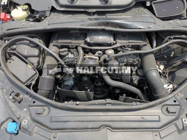 MERCEDES BENZ R CLASS R350 FACELIFT CKD READY STOCK HALFCUT HALF CUT