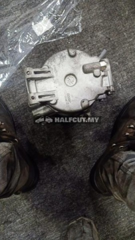 MAZDA 3 2010 AIR CON PUMP