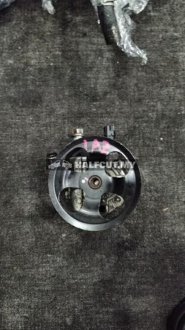 TOYOTA CAMRY 1AZ POWER STEERING PUMP