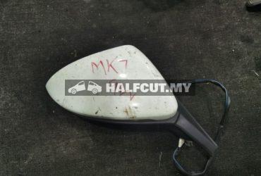 VOLKSWASGEN MK7 SIDE MIRROR RH