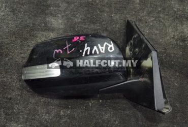 TOYOTA RUSH 4 SIDE MIRROR RH