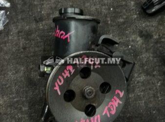 YU41 TD42 POWER STEERING PUMP